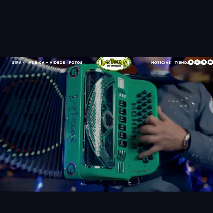 Default Image Alt Text